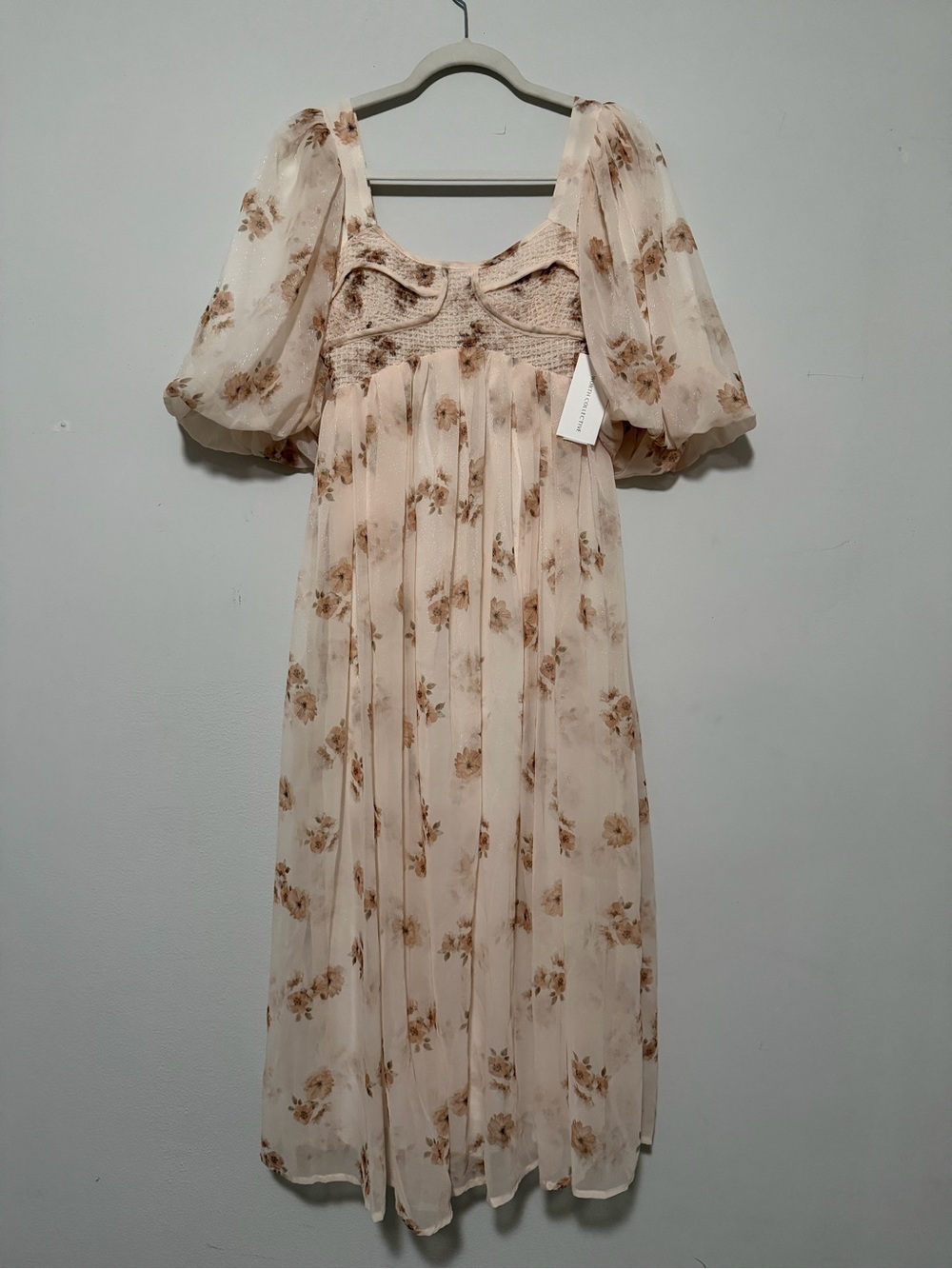 Coquette Worth Cream Floral Puff-Sleeve Maxi Dress NWT